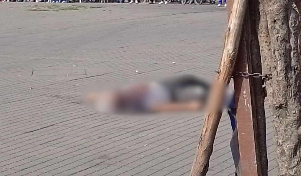 ÚLTIMA HORA: Balean a dos bicitaxistas en Bosa 1 ÚLTIMA HORA: Balean a dos bicitaxistas en Bosa La tranquilidad del barrio Atalayas, en la localidad de Bosa, se vio interrumpida este jueves hacia las 3:00 de la tarde por las detonaciones de un arma de fuego que alertaron a los habitantes y transeúntes de la zona. Según información preliminar, dos hombres que trabajaban como bicitaxistas en el sector fueron asesinados a tiros.