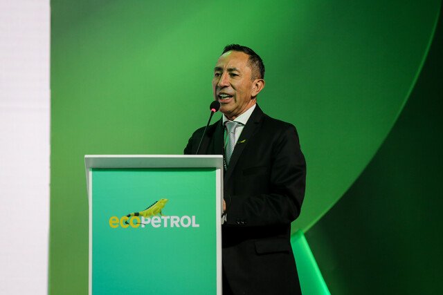 Ecopetrol alerta posible restricción en su producción por bloqueos 1 Ecopetrol alerta posible restricción en su producción por bloqueos En atención a la contingencia, Ecopetrol puso en marcha un plan especial de trabajo articulado con las autoridades; sin embargo, las afectaciones de los oleoductos y la dificultad para movilizar carrotanques de hidrocarburos y gas licuado puede afectar la producción en los próximos días.