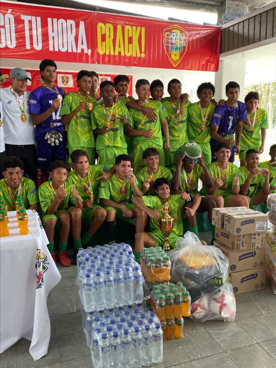 La Copa juvenil e infantil más grande del país coronó a sus equipos campeones 2 La Copa juvenil e infantil más grande del país coronó a sus equipos campeones La Copa Bon Bon Bum, que apoya el talento de los niños, niñas y jóvenes futbolistas, coronó a sus campeones en su edición número 14.