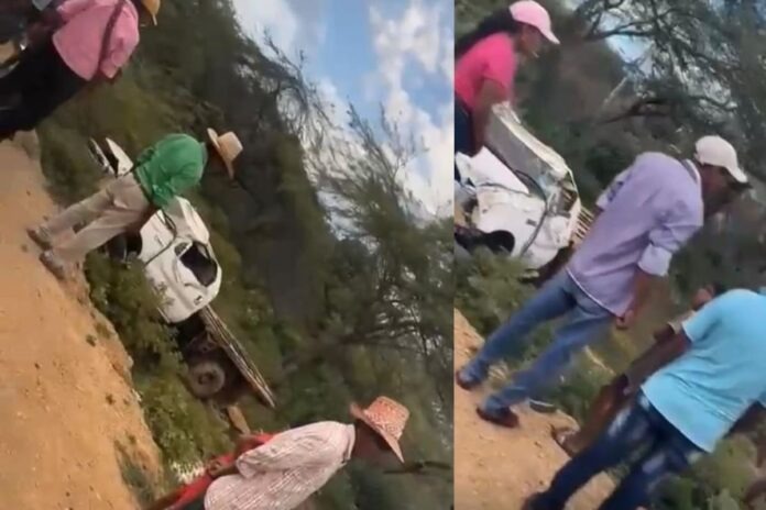 Cinco muertos y ocho heridos dejó trágico accidente El siniestro, presuntamente, estaría relacionado con el mal estado de la vía y conducir con exceso de velocidad. El accidente se dio este martes.
