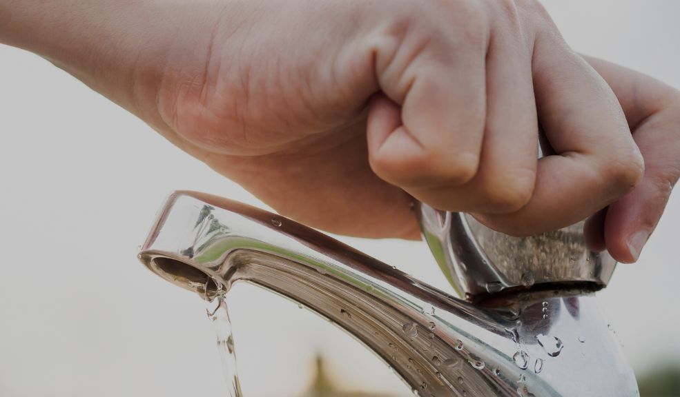 Cortes de agua para el miércoles 16 de octubre en Bogotá: estos son los barrios afectados 1 Cortes de agua para el miércoles 16 de octubre en Bogotá: estos son los barrios afectados El turno 9 tendrá racionamiento de agua este miércoles 16 de octubre en Bogotá. A continuación, les contamos qué barrios y localidades se verán afectados.