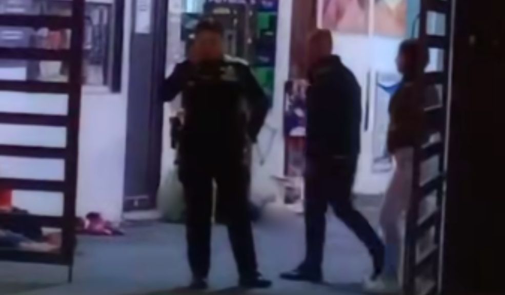 Crimen de Nelson en parqueadero de Bosa se habría dado por un hecho de intolerancia 1 Crimen de Nelson en parqueadero de Bosa se habría dado por un hecho de intolerancia En las últimas horas, las autoridades dieron a conocer lo que sería la posible causa del ataque que dejó sin vida a Nelson en Bosa.