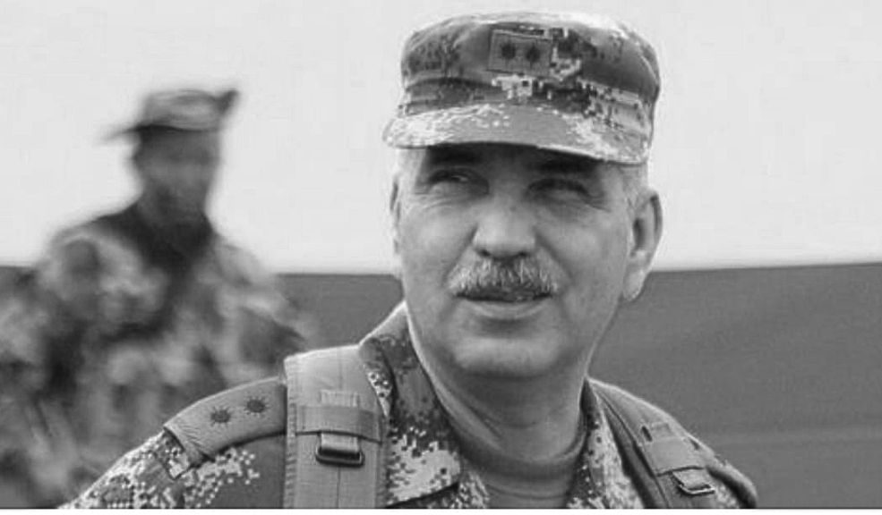 Encuentran muerto al general Ernesto Guarnizo en vía de Cundinamarca 1 Encuentran muerto al general Ernesto Guarnizo en vía de Cundinamarca En las últimas horas fue hallado el cuerpo del general retirado, Ernesto Maldonado Guarnizo, quien había sido reportado como desaparecido hace algunos días.