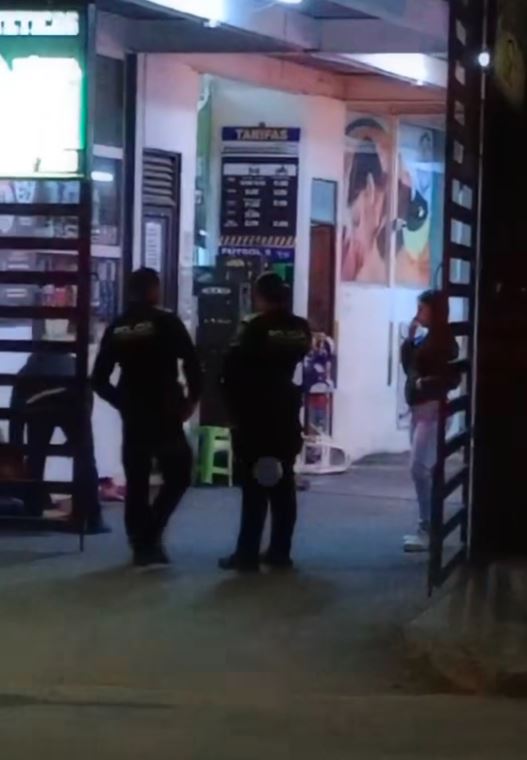 Esta es la identidad del hombre asesinado en parqueadero de Bosa 1 Esta es la identidad del hombre asesinado en parqueadero de Bosa En la tarde del pasado viernes, un hombre murió luego de ser agredido con un arma de fuego en Bosa. La víctima recibió 5 disparos.