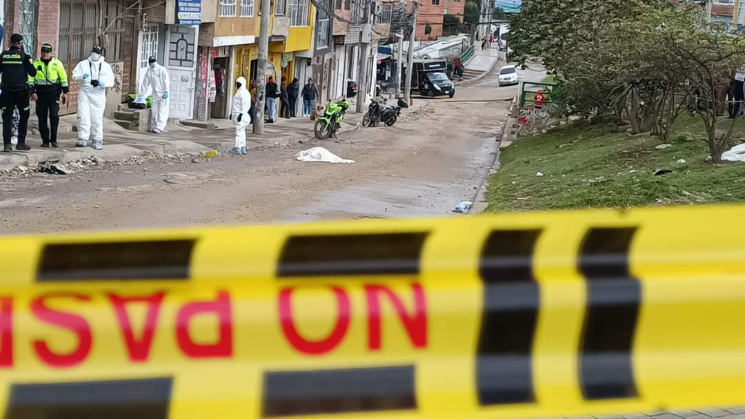 Hombre fue víctima de sicariato en Soacha 1 Hombre fue víctima de sicariato en Soacha En la mañana de este martes, se registró un nuevo hecho violento en el municipio de Soacha, exactamente en la comuna 5.