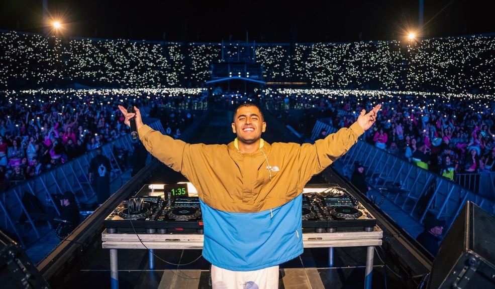 La loca propuesta que una fanática le hizo al DJ Agudelo 888 durante su gira con Karol G 4 La loca propuesta que una fanática le hizo al DJ Agudelo 888 durante su gira con Karol G Además de hablar sobre la influencia de Karol G en su carrera y gira por Colombia, Agudelo 888 contó su experiencia más recordada con una fan.