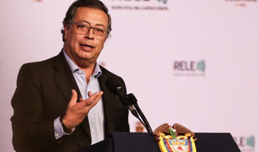 Petro reconoció aumento de extorsiones en Colombia y admitió fallas 5 Petro reconoció aumento de extorsiones en Colombia y admitió fallas El presidente Gustavo Petro aseguró que el delito de extorsión aumenta a medida que el gobierno ataca el negocio de la cocaína.