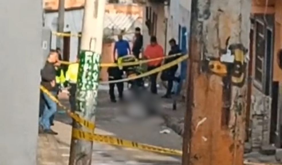 Brutal crimen de Naomi en Las Cruces: murió tras ser golpeada 1 Brutal crimen de Naomi en Las Cruces: murió tras ser golpeada Como Naomi Arboleda fue identificada la mujer que falleció tras ser brutalmente golpeada en la mañana del pasado lunes festivo, en el sector de Las Cruces.