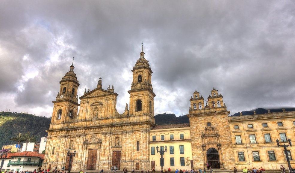 Clima en Bogotá hoy, 29 de noviembre: Desglose por localidades Bogotá experimentará cielos mayormente nublados y lluvias intermitentes en diversas localidades. Consulta el reporte detallado según tu zona.