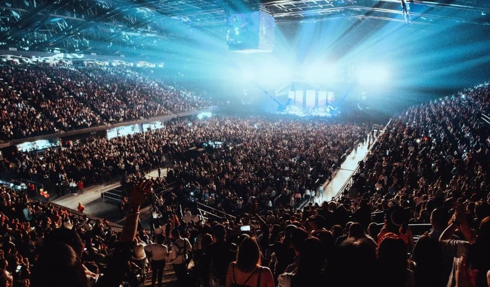 Bogotá se prepara para una semana de conciertos inolvidables en el Coliseo MedPlus 1 Bogotá se prepara para una semana de conciertos inolvidables en el Coliseo MedPlus El Coliseo MedPlus, el recinto de eventos más moderno de la región, está listo para recibir a dos grandes exponentes de la música, la banda estadounidense Linkin Park y el ícono del reguetón Arcángel.