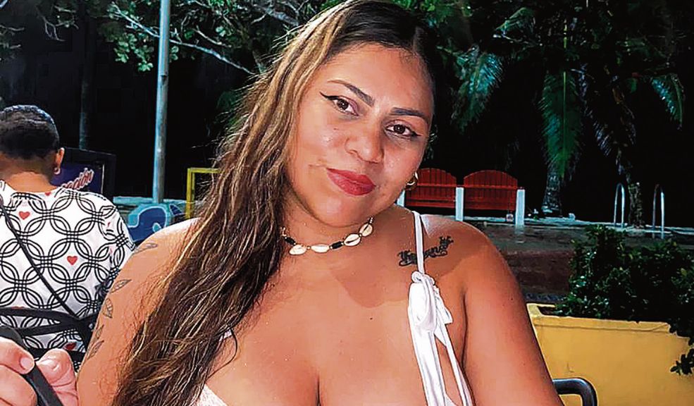 Familia denuncia que Rocío fue víctima de un intento de feminicidio en Fontibón: detalles del vil ataque Lorena Rocío Vargas se encuentra en UCI, luego del vil ataque del que fue víctima en el barrio La Aldea, en Fontibón. Sus familiares piden justicia por este intento de feminicidio.