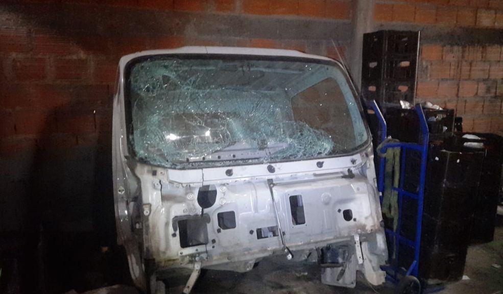 Desmantelan desguazadero de vehículos en Ciudad Bolívar 1 Desmantelan desguazadero de vehículos en Ciudad Bolívar En el lugar, un hombre fue capturado.