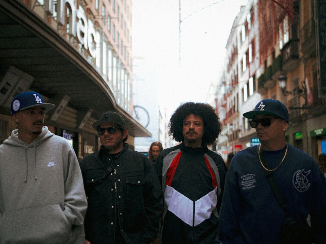 Cypress Hill y Alcolirykoz se preparan para histórico concierto de rap en Bogotá 1 Cypress Hill y Alcolirykoz se preparan para histórico concierto de rap en Bogotá El próximo 6 de febrero de 2025, el Movistar Arena en Bogotá recibirá a dos íconos del rap: Cypress Hill y Alcolirykoz, en un evento que promete ser memorable para los seguidores del hip-hop.
