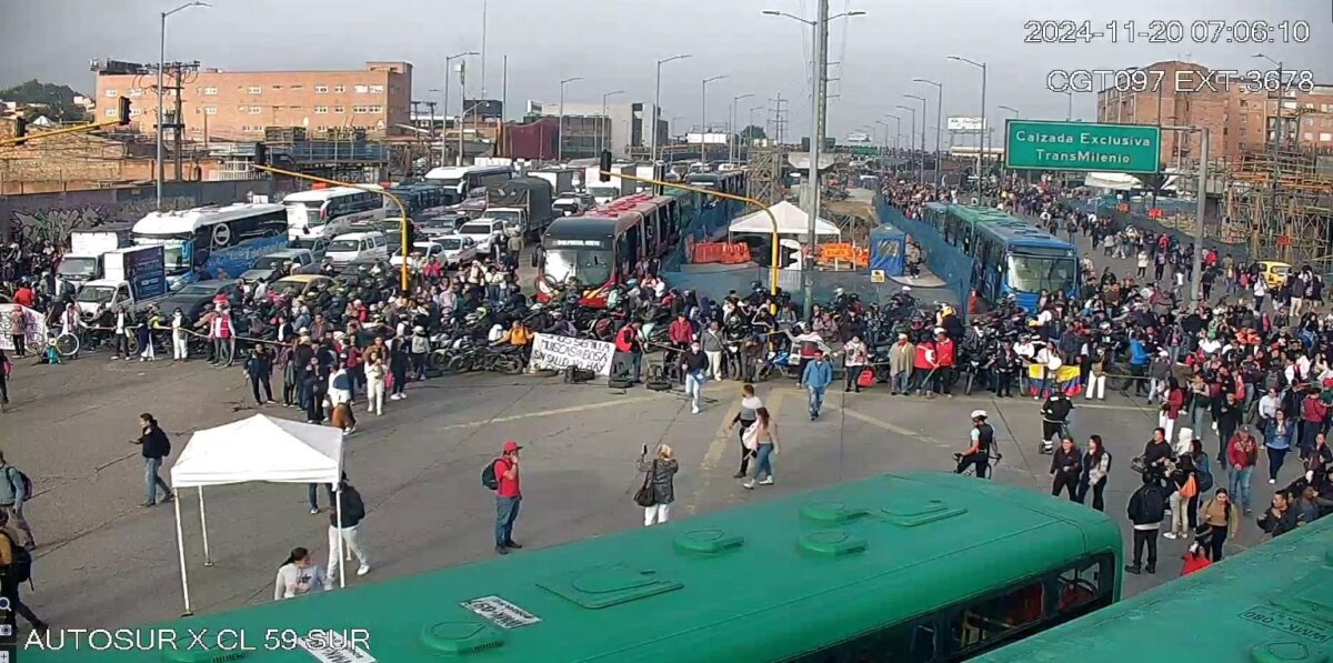 EN VIVO: Movilidad en Bogotá este 20 de noviembre; lluvias e inundaciones afectan estas vías 3 EN VIVO: Movilidad en Bogotá este 20 de noviembre; lluvias e inundaciones afectan estas vías Conozca cómo avanza la movilidad en Bogotá este miércoles 20 de noviembre, además del estado de las vías debido a las lluvias y los encharcamientos.