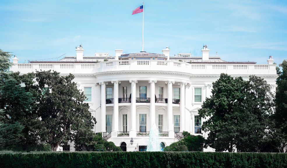 Elecciones en USA: ¿A qué hora se conocerán los resultados? 1 Elecciones en USA: ¿A qué hora se conocerán los resultados? Le explicamos cómo funciona el sistema electoral en Estados Unidos y cuándo se conocerá al nuevo presidente de ese país.