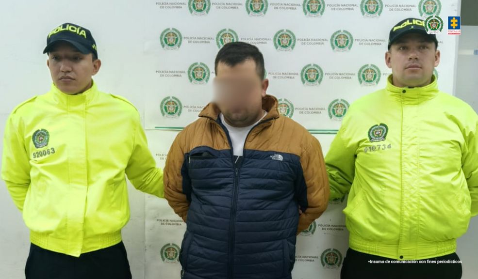 Judicializan a sujeto implicado en el asesinato del empresario Hernán Franco: habría planeado el crimen 1 Judicializan a sujeto implicado en el asesinato del empresario Hernán Franco: habría planeado el crimen Según la Fiscalía, el sujeto sería el presunto autor intelectual y se habría reunido previamente con el sicario para coordinar el asesinato de Hernán Franco en el Parque de la 93.