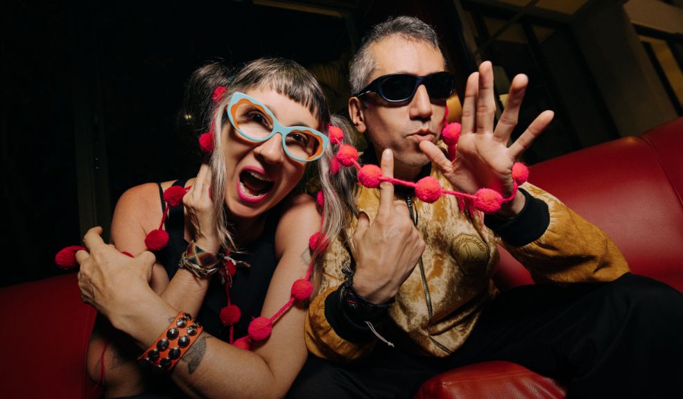La banda de Rock 'Aterciopelados' celebra el cuarto Latin Grammy de su carrera Este galardón marca un hito más en la carrera de Aterciopelados, quienes, con casi tres décadas de trayectoria, continúan siendo referentes del rock colombiano y latinoamericano.