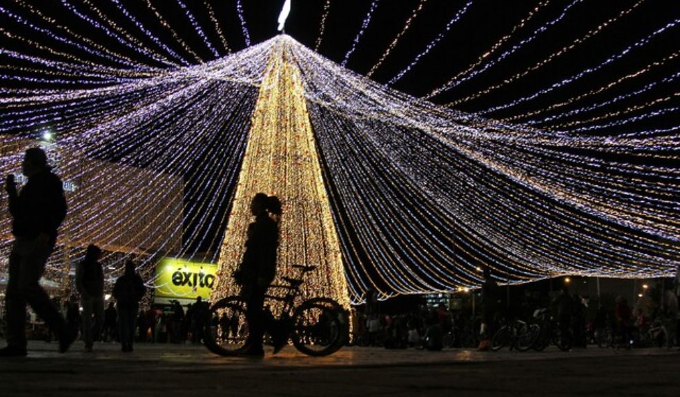 Llega la Navidad a centros comerciales de Bogotá Este evento promete ser un momento mágico para toda la familia y marca el inicio de una serie de actividades navideñas que se extenderán durante todo el mes de diciembre.