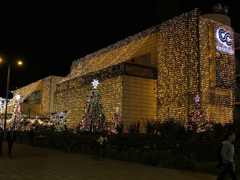 Llega la Navidad a centros comerciales de Bogotá 1 Llega la Navidad a centros comerciales de Bogotá Este evento promete ser un momento mágico para toda la familia y marca el inicio de una serie de actividades navideñas que se extenderán durante todo el mes de diciembre.