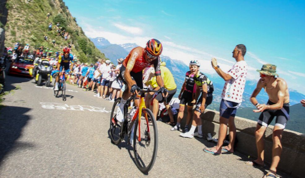 Todo listo para el Fran Fondo de Egan Bernal en Bogotá: esta será la ruta Bogotá está lista para el Gran Fondo de Egan Bernal. El alcalde Carlos Galán y la Secretaría de Movilidad anunciaron los cierres viales.