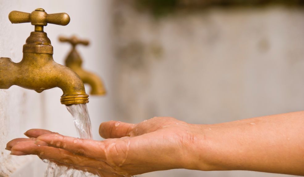 Cortes de agua para el lunes 18 de noviembre en Bogotá: estos son los barrios afectados 2 Cortes de agua para el lunes 18 de noviembre en Bogotá: estos son los barrios afectados El turno 6 tendrá racionamiento de agua este lunes 18 de noviembre. A continuación, les contamos qué barrios y localidades se verán afectados.