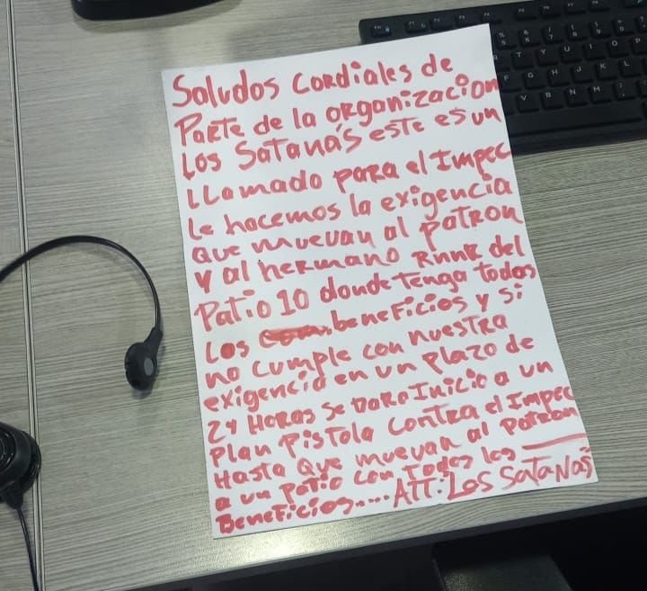 Funcionario del Inpec fue víctima de ataque en Teusaquillo; banda 'Los Satanás' amenazó con plan pistola 1 Funcionario del Inpec fue víctima de ataque en Teusaquillo; banda 'Los Satanás' amenazó con plan pistola El guardia del Inpec que fue atacado a tiros fue trasladado a un centro médico.