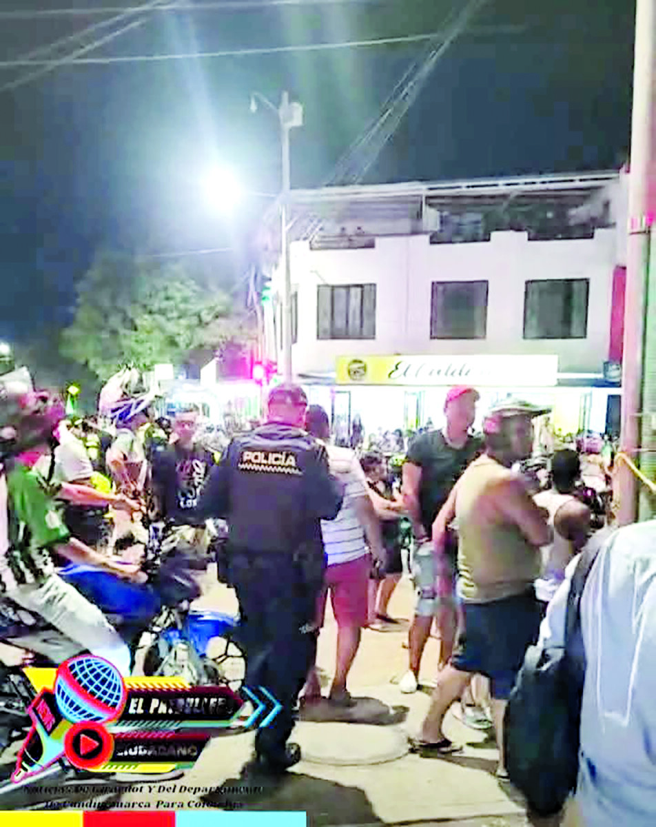 Así fue el sicariato del ‘Mono’ en Girardot El barrio Miraflores vivió momentos de terror el pasado domingo cuando Yonatan Salazar Moreno, conocido cariñosamente como ‘Mono Yesid’, fue asesinado a tiros.