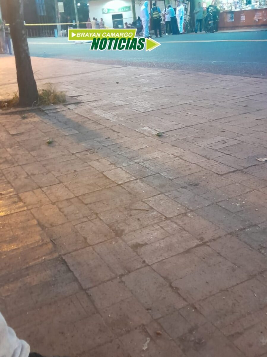 Blanca murió al ser arrollada por una volqueta en Guaduas 1 Blanca murió al ser arrollada por una volqueta en Guaduas La falta de iluminación y las curvas peligrosas del sector habrían dificultado que el conductor del vehículo notara la presencia de Blanca