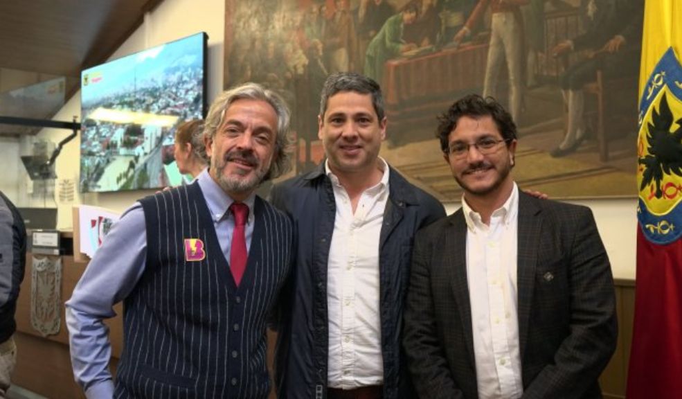 Samir Abisambra es el nuevo presidente del Concejo de Bogotá 9 Samir Abisambra es el nuevo presidente del Concejo de Bogotá La atención estará puesta en cómo maneja su nuevo mandato y en los pasos que tome hacia una posible campaña al Congreso en los próximos años.