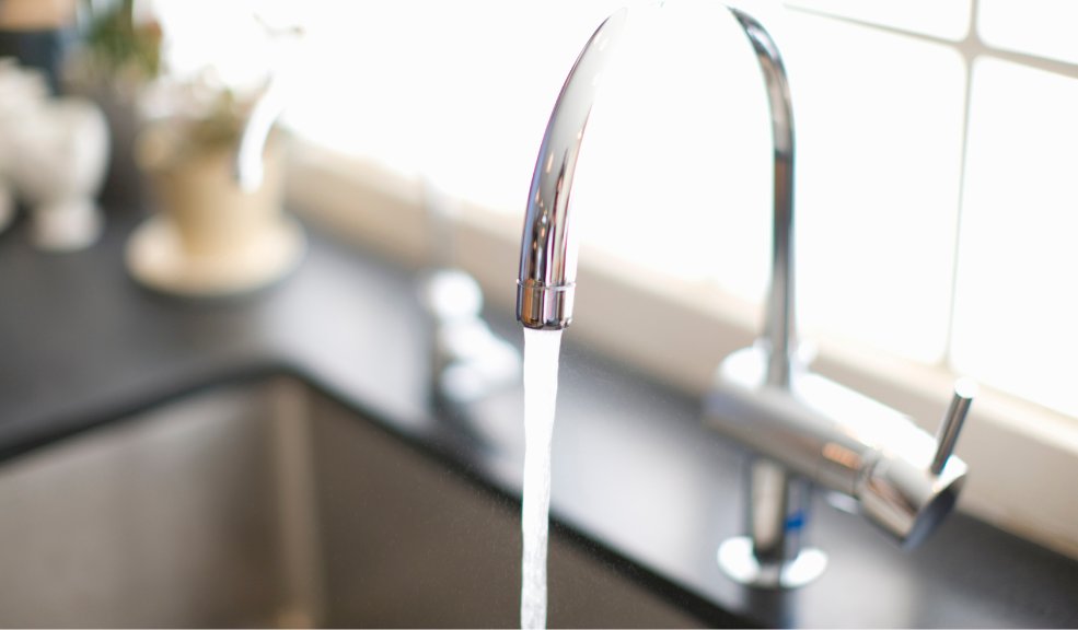 Estos son los barrios de Bogotá que no tendrán agua este 14 de diciembre El turno 5 tendrá racionamiento de agua este sábado 14 de diciembre en Bogotá. A continuación, les contamos qué barrios y localidades se verán afectados.