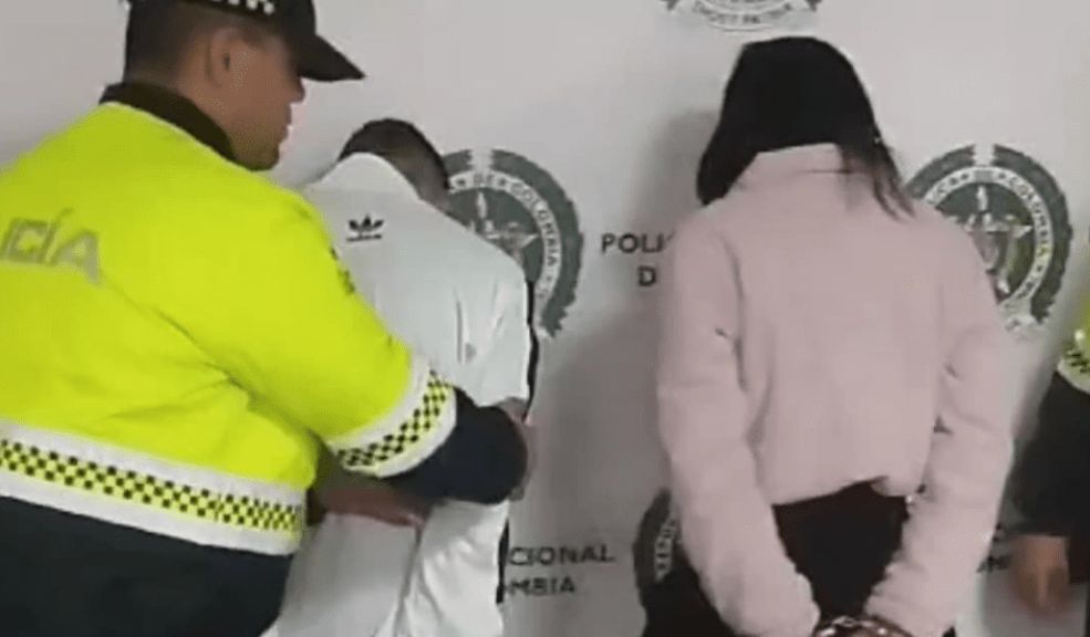 Capturan a 2 personas en Bosa con drogas, armas y licor adulterado En el establecimiento de la localidad de Bosa se encontraron 17 botellas de licor adulterado.