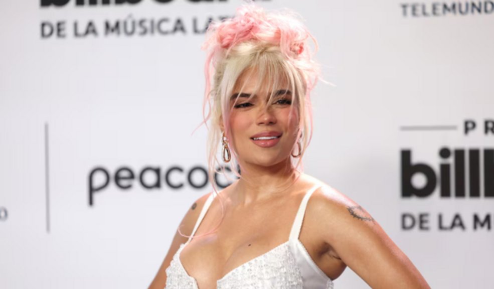Karol G y Netflix estarían trabajando en un cortometraje sobre la artista: Conozca los detalles 9 Karol G y Netflix estarían trabajando en un cortometraje sobre la artista: Conozca los detalles Con un extraordinario equipo de dirección, Karol G se encamina a una producción estelar sobre su carrera.
