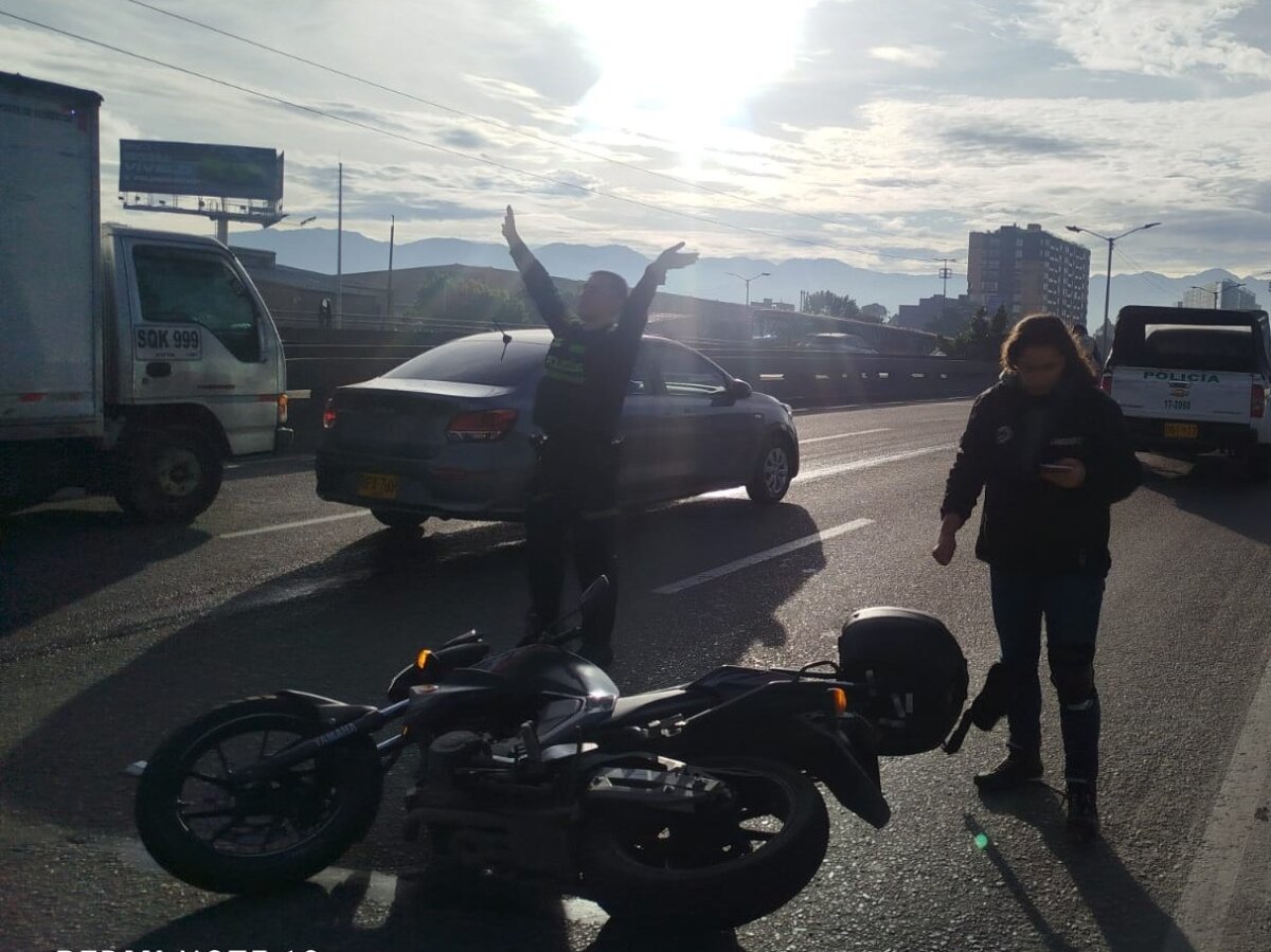 EN VIVO: Movilidad en Bogotá este 2 de diciembre: manifestantes en la Primero de Mayo se dispersan 1 EN VIVO: Movilidad en Bogotá este 2 de diciembre: manifestantes en la Primero de Mayo se dispersan Conozca cómo avanza la movilidad en Bogotá este lunes 2 de diciembre.
