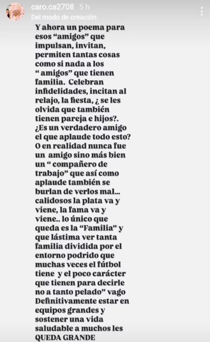 El futbolista Edwin Cardona tomó radical decisión tras declaraciones de su esposa en redes Carolina Castaño, la pareja de Edwin Cardona, reveló y expresó su molestia con respecto los beneficios de las “mozas” de algunos jugadores.