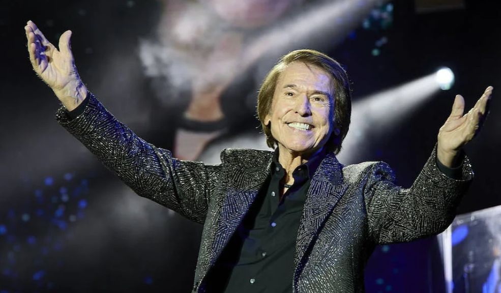 Este es el tipo de cáncer que padece el reconocido cantante Raphael 1 Este es el tipo de cáncer que padece el reconocido cantante Raphael Debido a este diagnóstico, el cantante decidió cancelar todos sus conciertos, pues ya se encuentra en tratamiento médico.