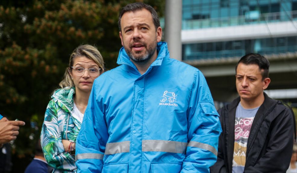 Galán anuncia que no habrá racionamiento de agua el 24 y 31 de diciembre Galán anuncia que no habrá racionamiento de agua el 24 y 31 de diciembre