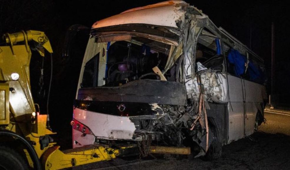Habla colombiano que sobrevivió a accidente de bus en Francia: "Ese carro explotó" 1 Habla colombiano que sobrevivió a accidente de bus en Francia: "Ese carro explotó" Un colombiano que sobrevivió al accidente de un bus en Francia reveló detalles del siniestro que dejó sin vida a dos mujeres.