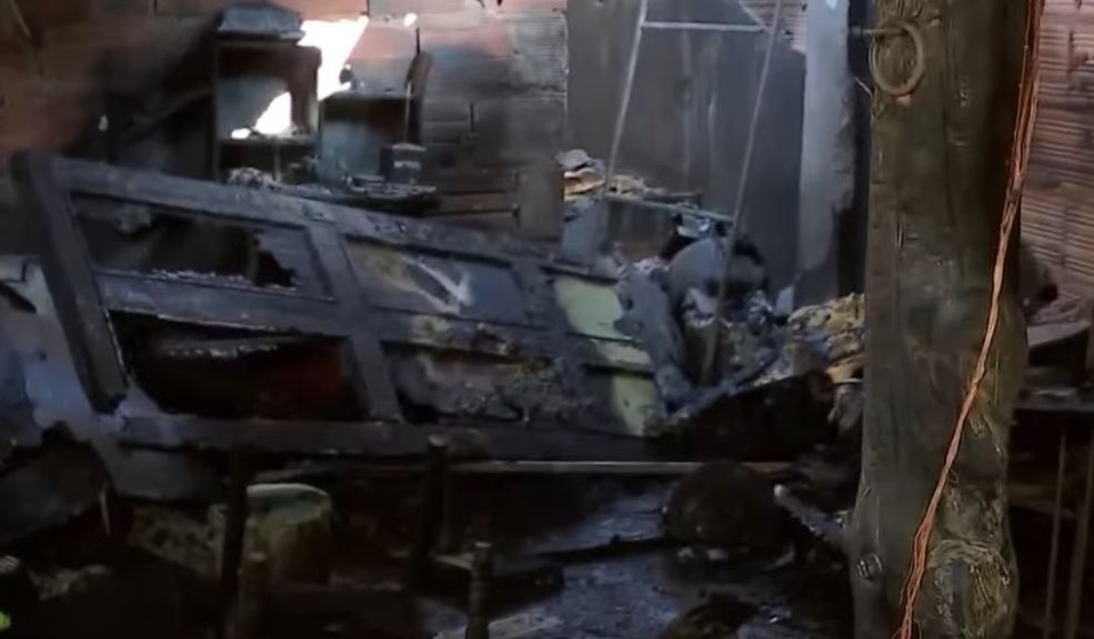 Incendio en Ciudad Bolívar dejó 15 casas afectadas: al menos 24 familias perdieron todo Los residentes perdieron todas sus pertenencia tras el gran incendio que se presentó en la tarde de este 11 de diciembre en Ciudad Bolívar.