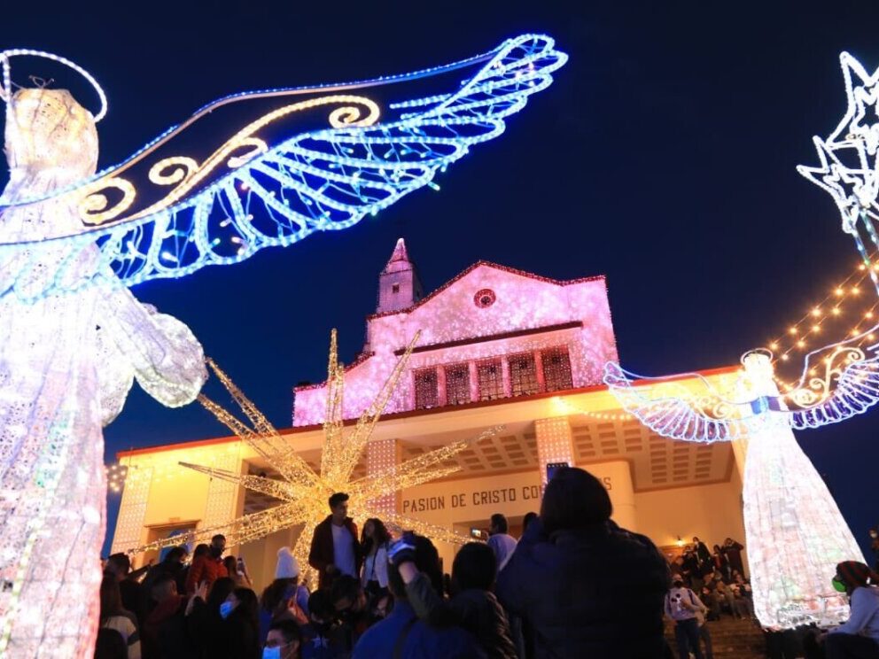 Alumbrados en Monserrate: precios, actividades y atractivos de esta experiencia Esta temporada navideña, el cerro de Monserrate se viste de luces para ofrecer a los bogotanos y turistas una experiencia única.