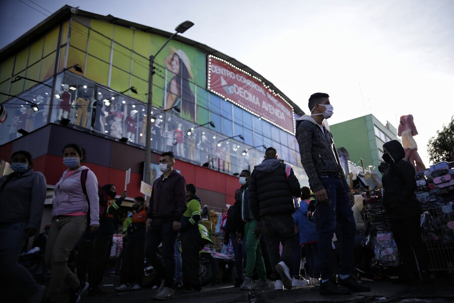 Las mejores zonas para hacer las compras navideñas en Bogotá Le contamos cuáles son las zonas de Bogotá en las que puede comprar la pinta de Navidad y los regalos.