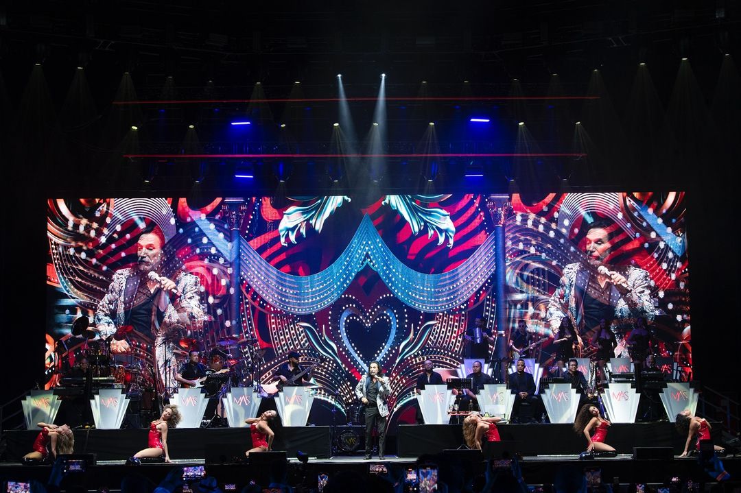 Marco Antonio Solís llega a Bogotá con su gira 'Más Cerca De Ti' 1 Marco Antonio Solís llega a Bogotá con su gira 'Más Cerca De Ti' Marco Antonio Solís celebrará el Día Internacional de la Mujer con un concierto único en el Movistar Arena de Bogotá, como parte de su gira “MÁS Cerca de Ti”.