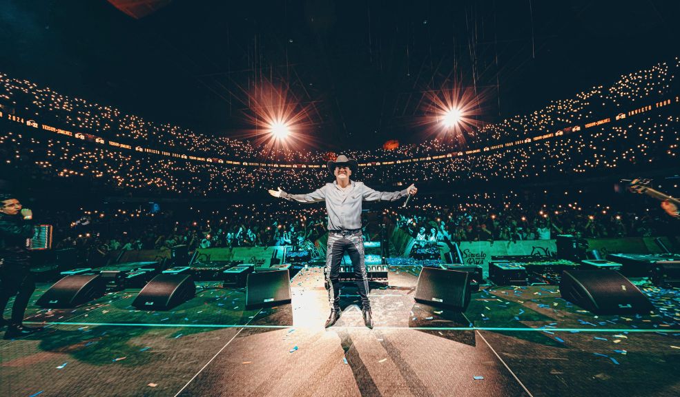 Yeisón Jiménez cierra el año más exitoso de su carrera En sólo plataformas digitales, alcanzó 547 millones de vistas en Youtube, experimentó un crecimiento significativo en Spotify y superó los 12 millones de seguidores en sus redes sociales.