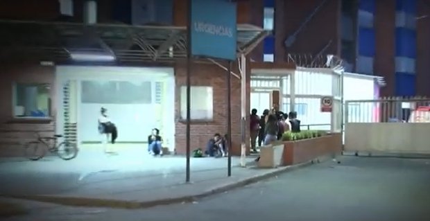 EXCLUSIVO: Aterrador momento en el que mujer es asesinada por un sujeto en Tunjuelito 1 EXCLUSIVO: Aterrador momento en el que mujer es asesinada por un sujeto en Tunjuelito Q'hubo conoció el video de la cámaras de seguridad en donde se registra el brutal taque a una mujer de 31 años en la localidad de Tunjuelito.