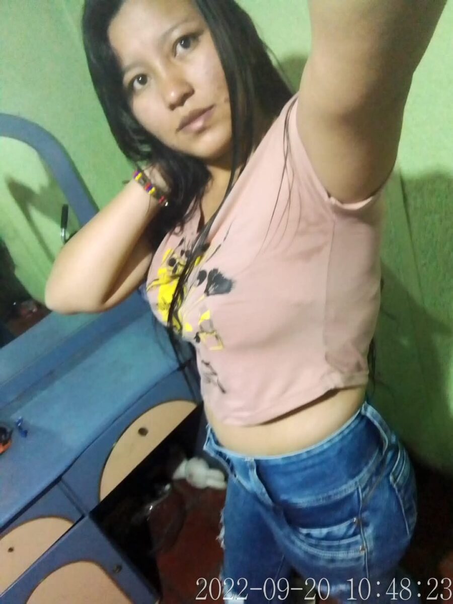 "Tiene miedo de que el papá lo mate": Niños afectados tras presenciar ataque a machete contra su mamá 1 "Tiene miedo de que el papá lo mate": Niños afectados tras presenciar ataque a machete contra su mamá Los niños presenciaron el ataque y temen que su papá les haga daño.