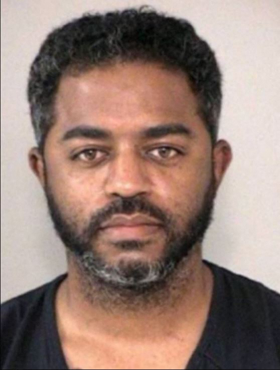 Así fue el atropello masivo en Nueva Orleans que deja, al menos, 15 muertos 1 Así fue el atropello masivo en Nueva Orleans que deja, al menos, 15 muertos La celebración de Año Nuevo en Nueva Orleans se convirtió en caos cuando un hombre embistió con su camioneta a una multitud. Esto se sabe.