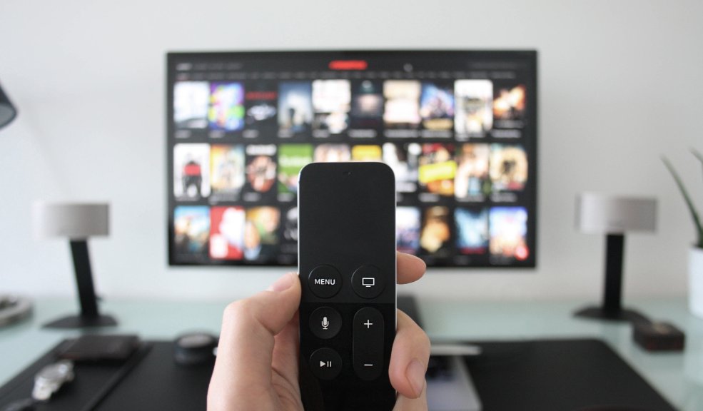 Dígale adiós a la señal analógica en la televisión en Colombia: así será la transición a la TDT 2 Dígale adiós a la señal analógica en la televisión en Colombia: así será la transición a la TDT En 2025, Colombia iniciará el apagón de la señal analógica de televisión para dar paso a la Televisión Digital Terrestre (TDT), lo que garantizará una mejor calidad de imagen y sonido, además de la inclusión de nuevos canales y funcionalidades.