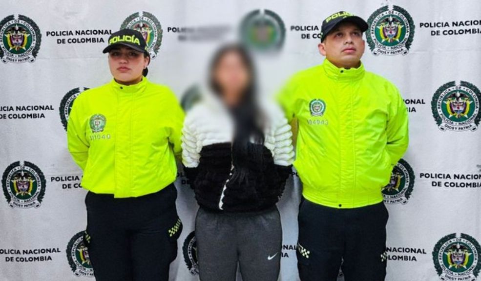 Capturan a la mujer señalada de abusar a un niño de 4 años en Kennedy Ella es la mujer señalada de haber empalado y golpeado a un menor de 4 años en Kennedy.