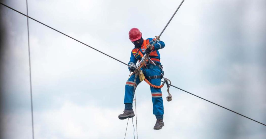 Cortes de luz en Bogotá para este viernes 3 de enero Los siguientes barrios de Bogotá tendrán cortes de luz este viernes 3 de enero del 2025.