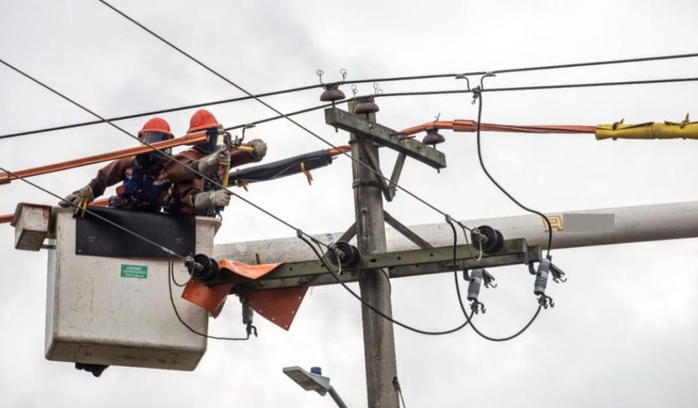 Cortes de luz en Bogotá para este viernes 3 de enero Los siguientes barrios de Bogotá tendrán cortes de luz este viernes 3 de enero del 2025.