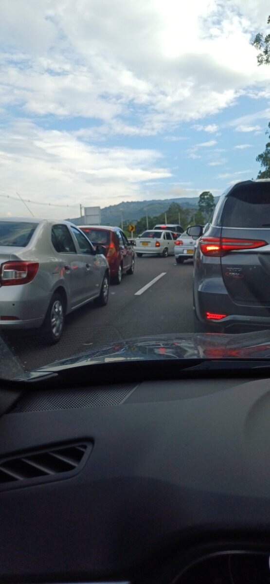 EN VIVO Plan retorno: así está la movilidad en la vía Girardot - Bogotá 1 EN VIVO Plan retorno: así está la movilidad en la vía Girardot - Bogotá Le contamos cómo avanza el Plan retorno este 6 de enero.
